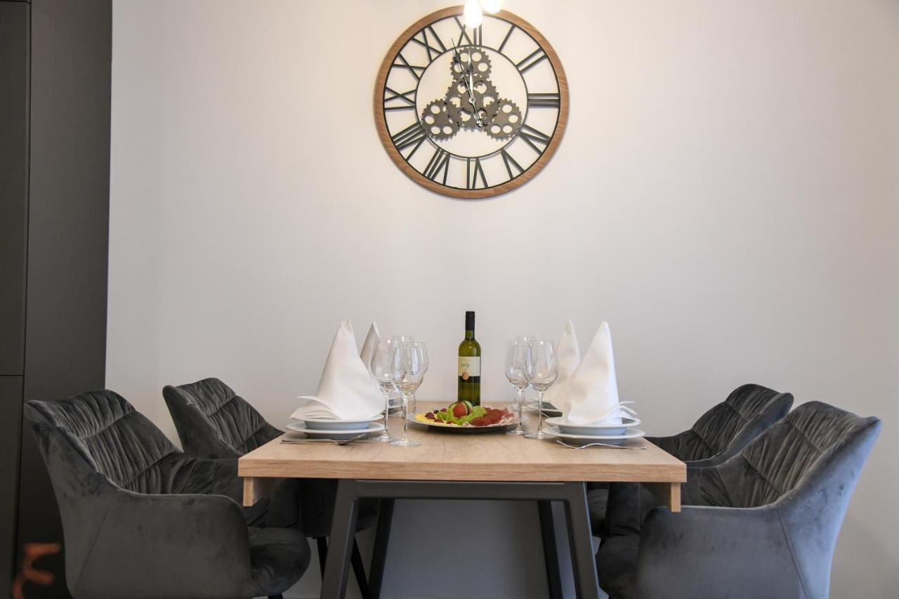 סיני Luxury Apartment Knezovic מראה חיצוני תמונה
