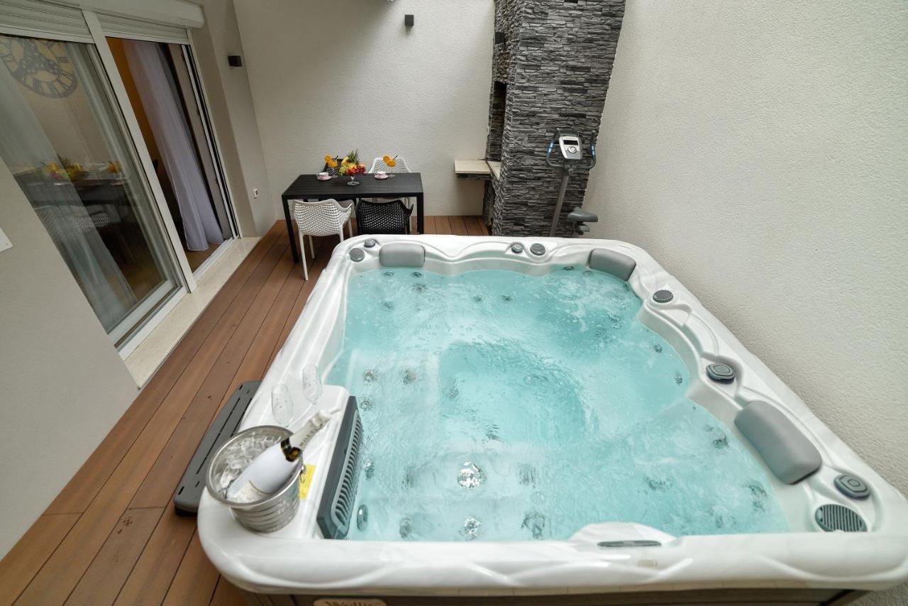 סיני Luxury Apartment Knezovic מראה חיצוני תמונה