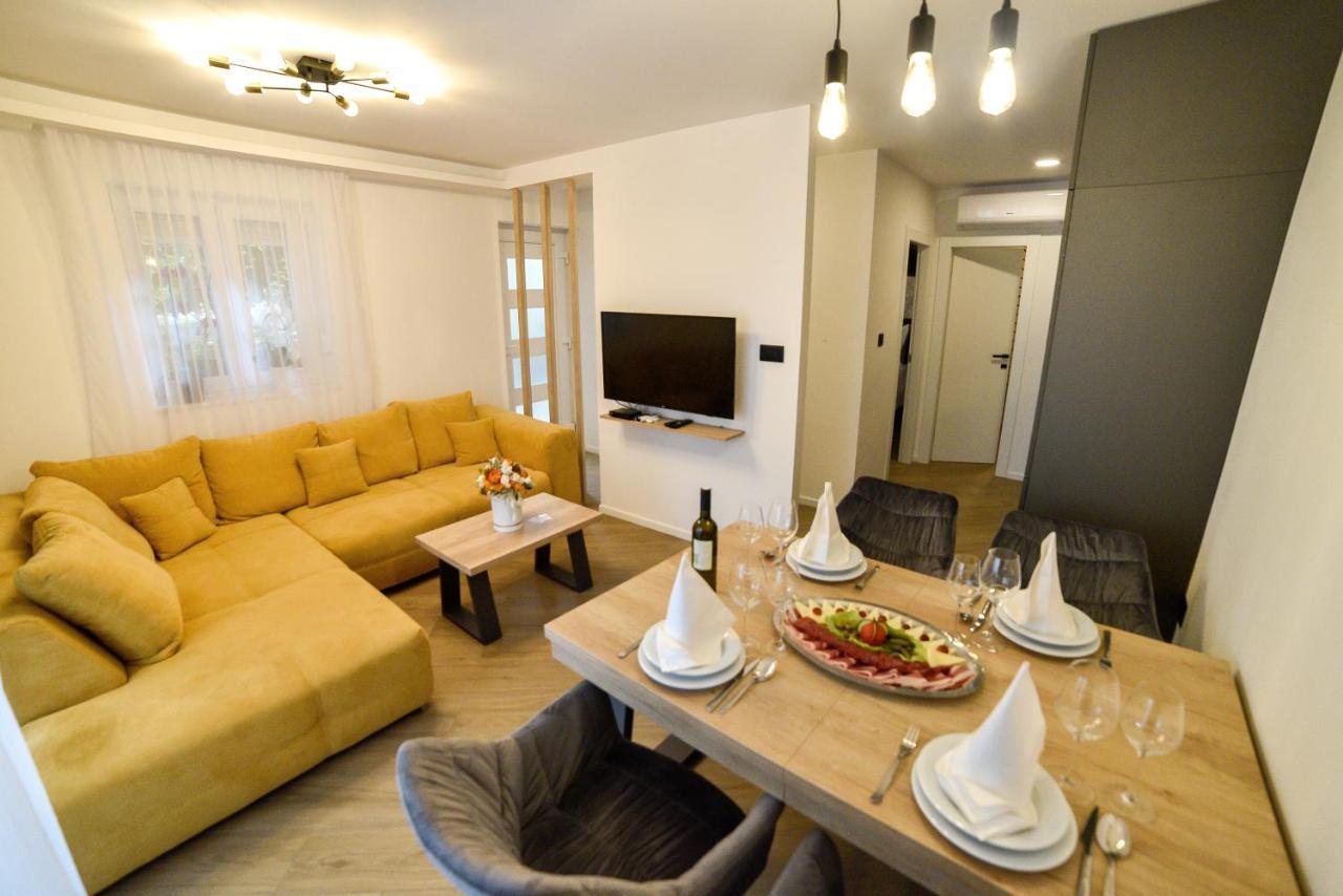 סיני Luxury Apartment Knezovic מראה חיצוני תמונה