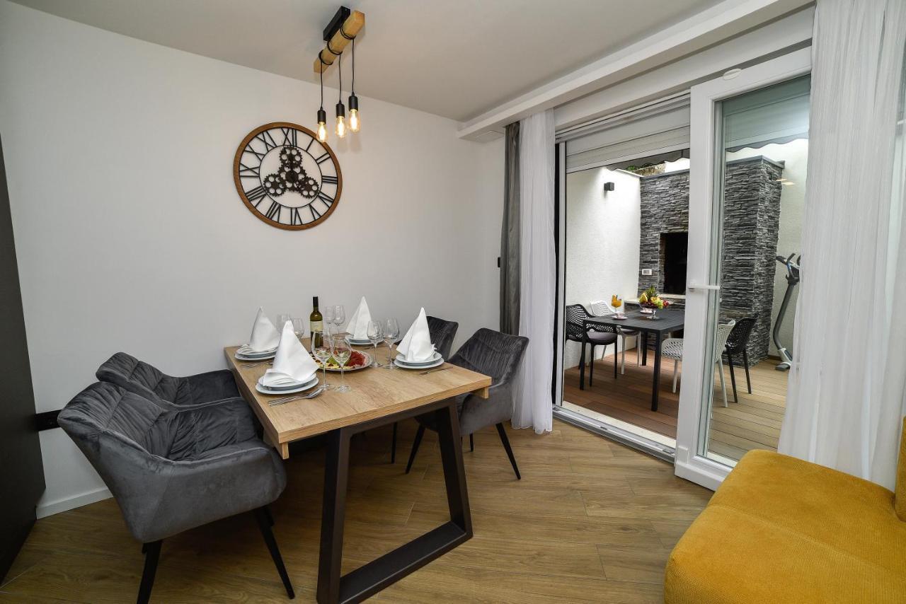 סיני Luxury Apartment Knezovic מראה חיצוני תמונה